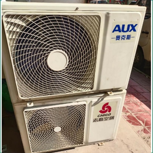 上海九成新美的空調(diào)低價(jià)轉(zhuǎn)讓